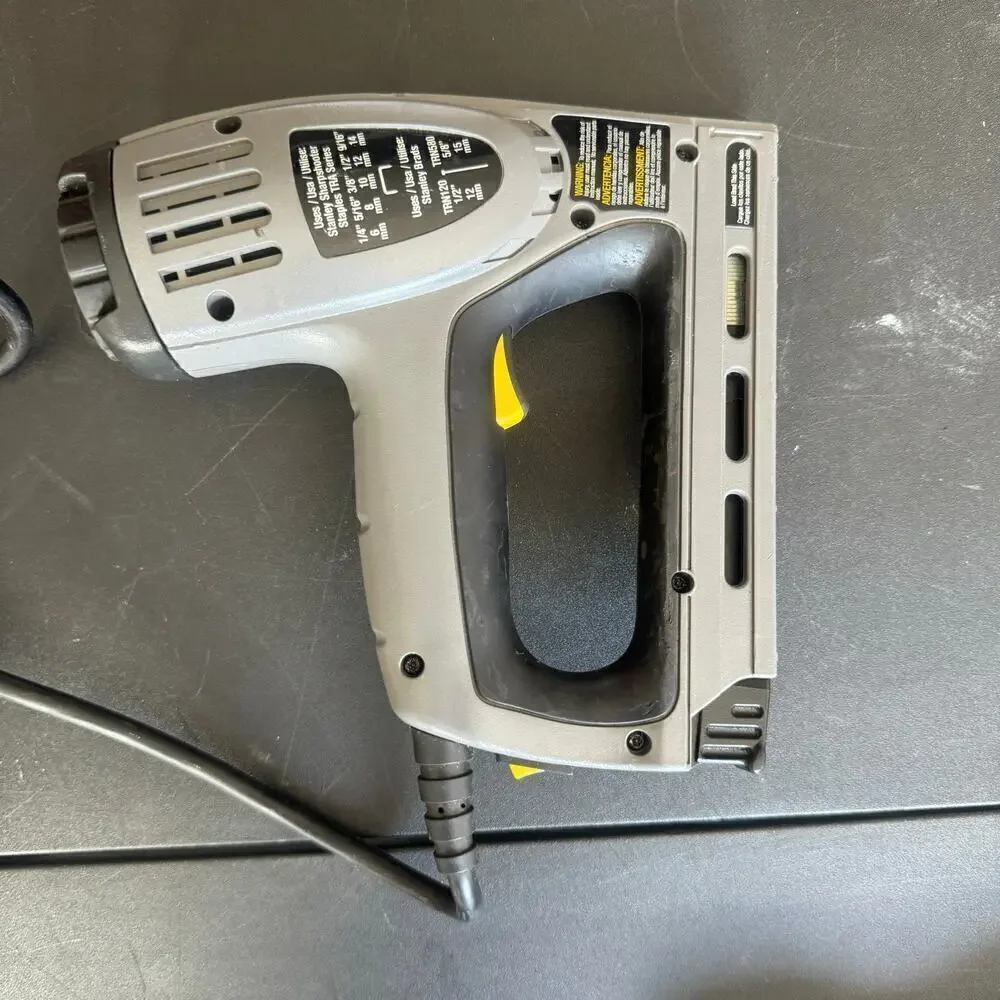 Stanley Sharpshooter Stapler + Gardner Bender Heavy Duty Staple - Picture 4 of 7